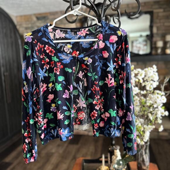 Talbots Light Wight Floral Cardigan Vibrant floral cardigan NWOT Size Large - Picture 6 of 6